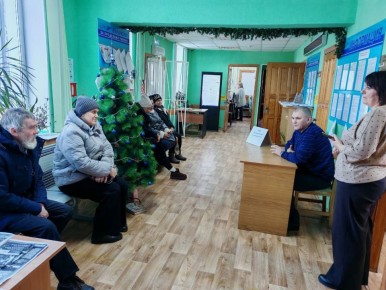 Сегодня совместными усилиями центра занятости и МУП Комаричский коммунальщик была организована и успешно проведена ярмарка вакансий, ориентированная на трудоустройство в сфере жилищно-коммунального хозяйства