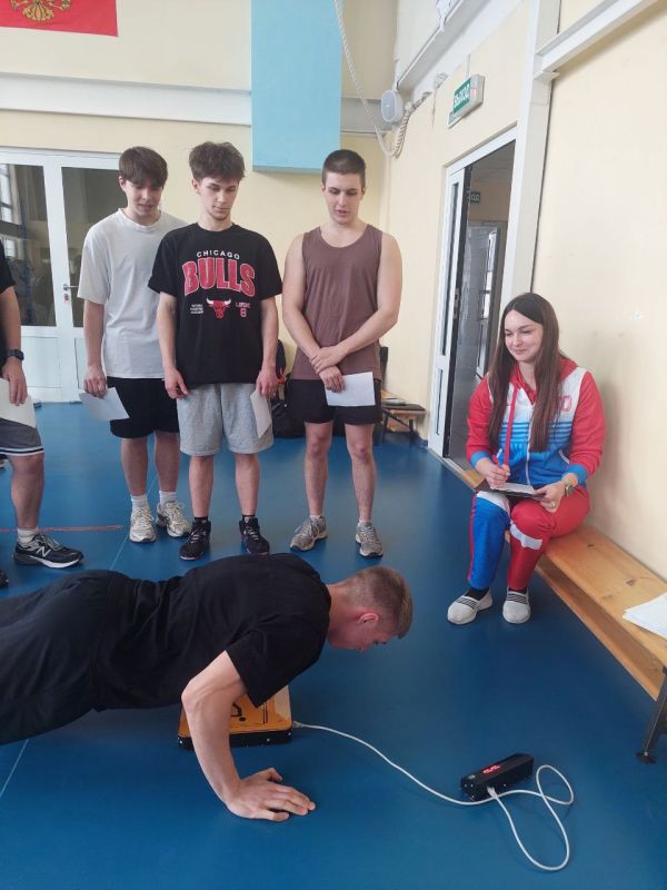 В Брянске выпускники выполнили нормативы ГТО