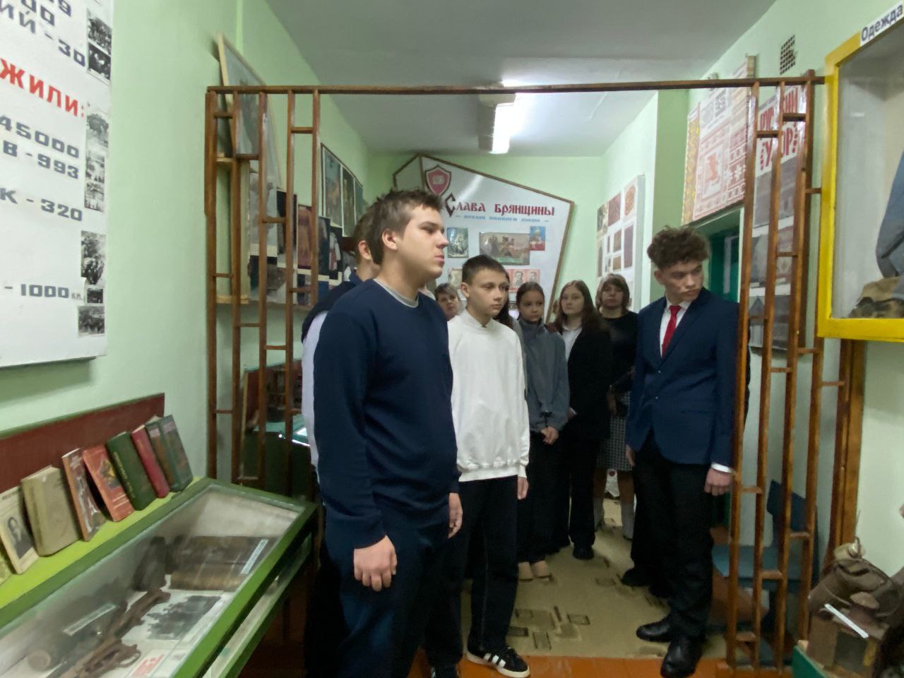 23 января в Клинцовском районе настоящим марафоном встреч и экскурсий стартовал Месячник оборонно-массовой, военно-патриотической и спортивной работы 23 января в Клинцовском районе настоящим марафоном встреч и экскурсий стартовал Месячник оборонно-массовой, военно-патриотической и спортивной работы