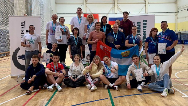 В Брянске состоялся турнир по бадминтону «Хрустальный волан» В Брянске состоялся турнир по бадминтону «Хрустальный волан»