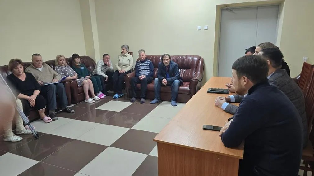 В пункте временного размещения в городе Фокино 24 января состоялось совместное мероприятие Общественной палаты и Адвокатской палаты региона по организации бесплатной квалифицированной юридической помощи гражданам... В пункте временного размещения в городе Фокино 24 января состоялось совместное мероприятие Общественной палаты и Адвокатской палаты региона по организации бесплатной квалифицированной юридической помощи гражданам...