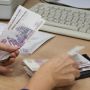 Вологжане получили пенсии и пособия раньше срока
