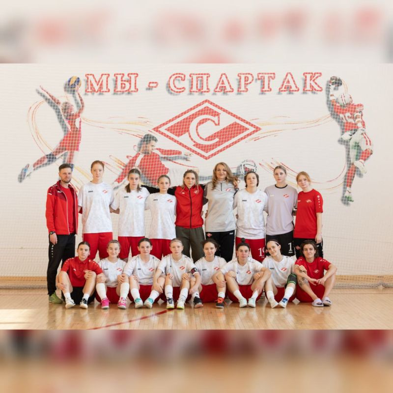 Юные футболистки «Спартака» уверено обыгрывают соперниц