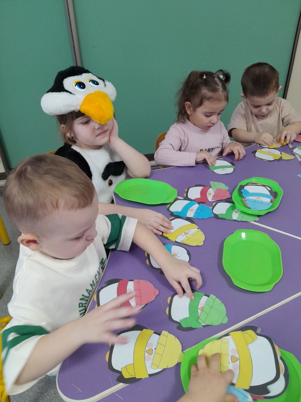 Ежегодно 20 января во всём мире отмечают День осведомлённости о пингвинах — экологический праздник, призванный рассказать об этих удивительных птицах и привлечь внимание к их защите Ежегодно 20 января во всём мире отмечают День осведомлённости о пингвинах — экологический праздник, призванный рассказать об этих удивительных птицах и привлечь внимание к их защите