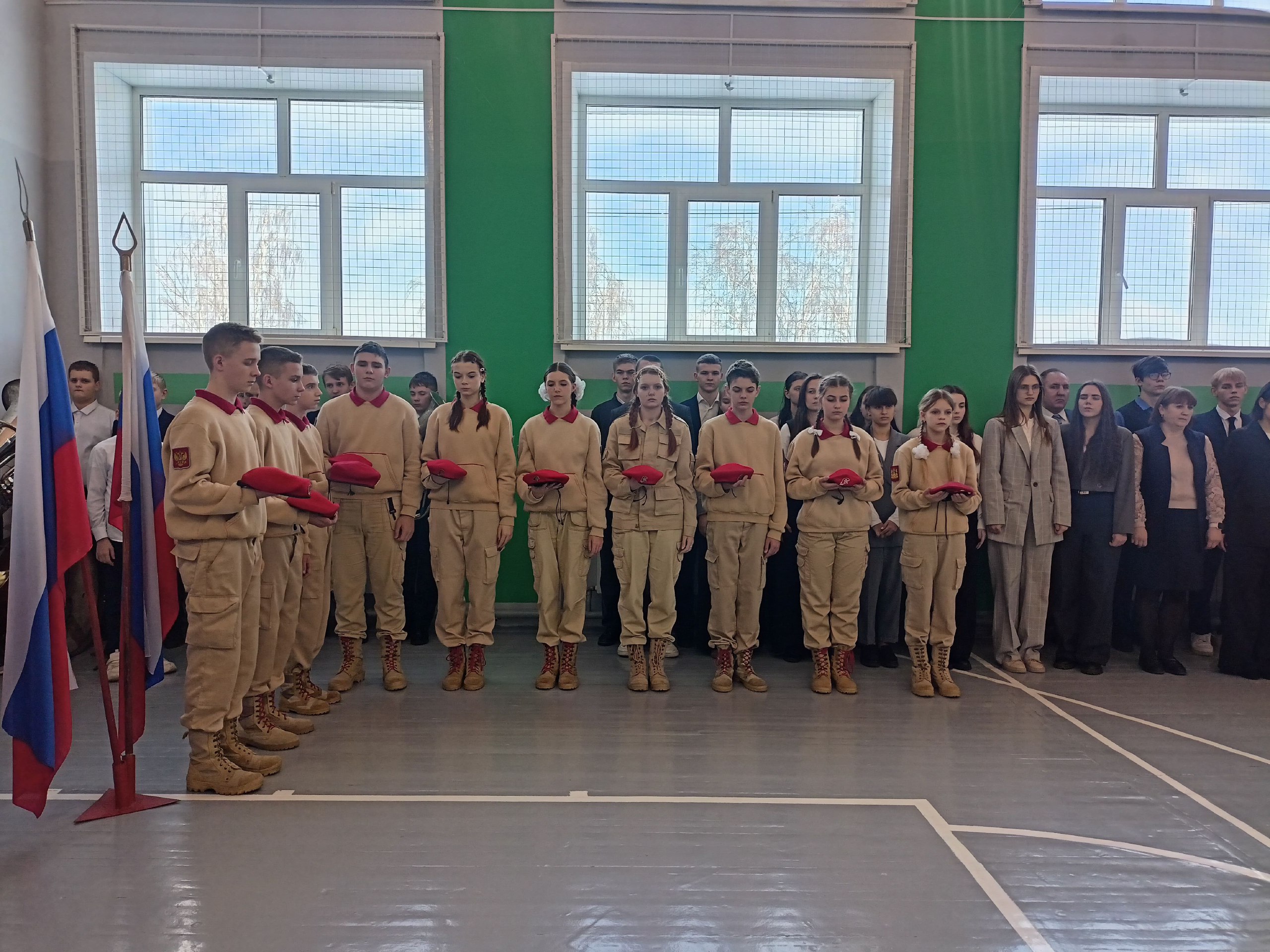 23 января в Займищенской школе состоялся митинг — открытие месячника военно-патриотической работы и года единства народов! 23 января в Займищенской школе состоялся митинг — открытие месячника военно-патриотической работы и года единства народов!