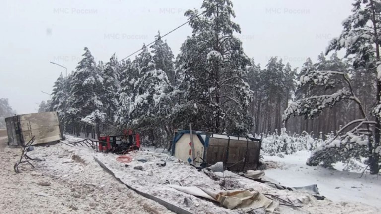 Жуткая авария произошла в Злынковском районе с участием двух машин