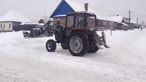Брянский район продолжает расчистку дорог!