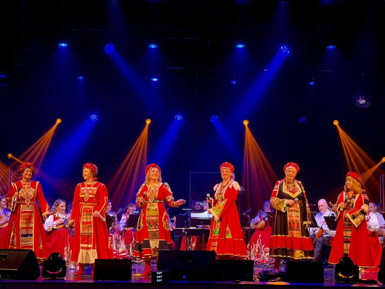 КОНЦЕРТ, КОТОРЫЙ ГРЕЛ ДУШУ! КОНЦЕРТ, КОТОРЫЙ ГРЕЛ ДУШУ!