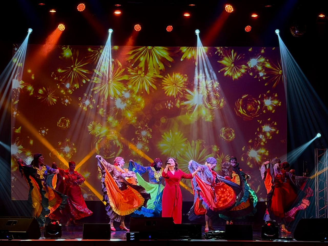 КОНЦЕРТ, КОТОРЫЙ ГРЕЛ ДУШУ! КОНЦЕРТ, КОТОРЫЙ ГРЕЛ ДУШУ!