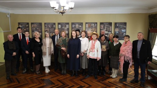 ������ ����� ������������� � �������� ��������� �������� � ����� ������� � �������