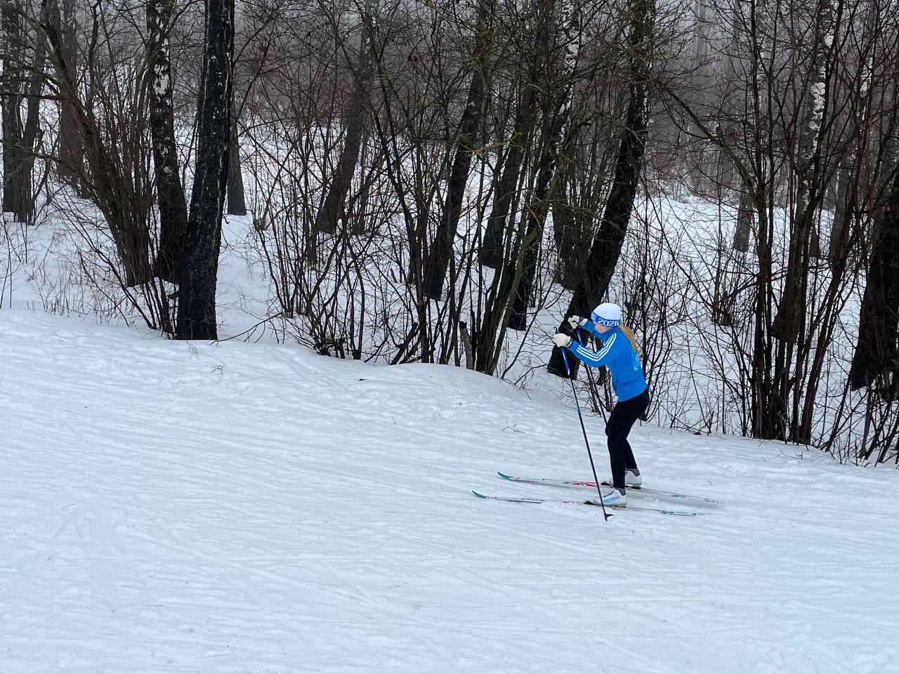 В минувшие выходные Брянская область в 21-й раз принимала Всероссийскую массовую лыжную гонку «Лыжня России – 2026» – настоящий праздник спорта и здорового образа жизни! И, конечно же, Клетнянский район не остался в стороне... В минувшие выходные Брянская область в 21-й раз принимала Всероссийскую массовую лыжную гонку «Лыжня России – 2026» – настоящий праздник спорта и здорового образа жизни! И, конечно же, Клетнянский район не остался в стороне...