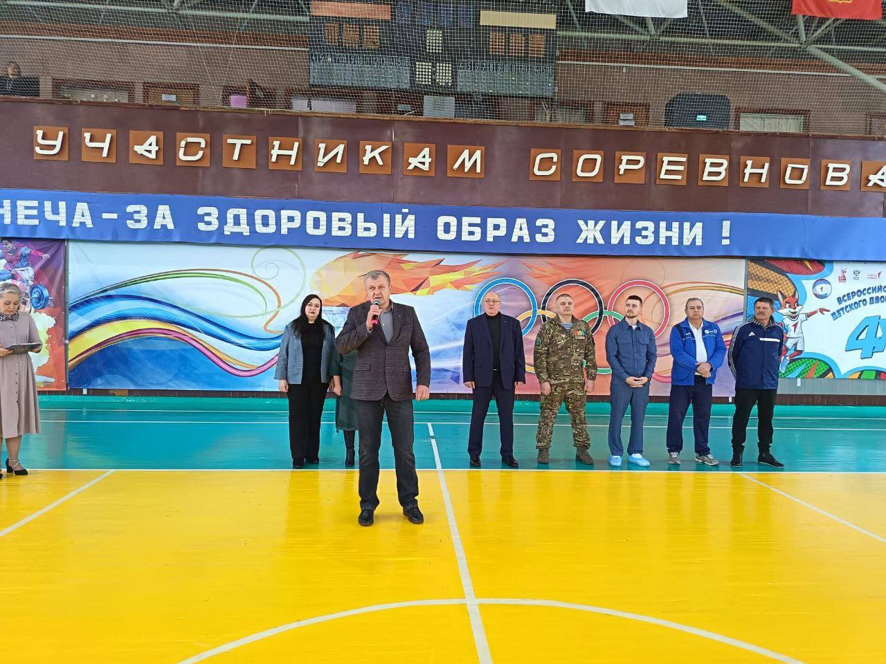 14 февраля в спортивной школе "Электрон" прошёл 37-й традиционный областной турнир по волейболу памяти воинов, погибших в Афганистане 14 февраля в спортивной школе "Электрон" прошёл 37-й традиционный областной турнир по волейболу памяти воинов, погибших в Афганистане