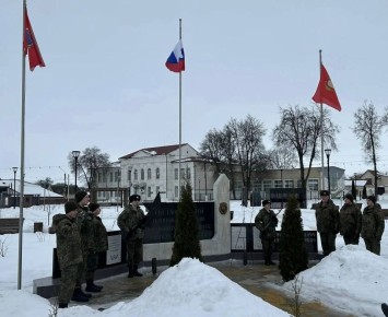 ����� �� ������ � �� �����: � ������������ ������ ������� ������ ������-������������������ � ������ ���