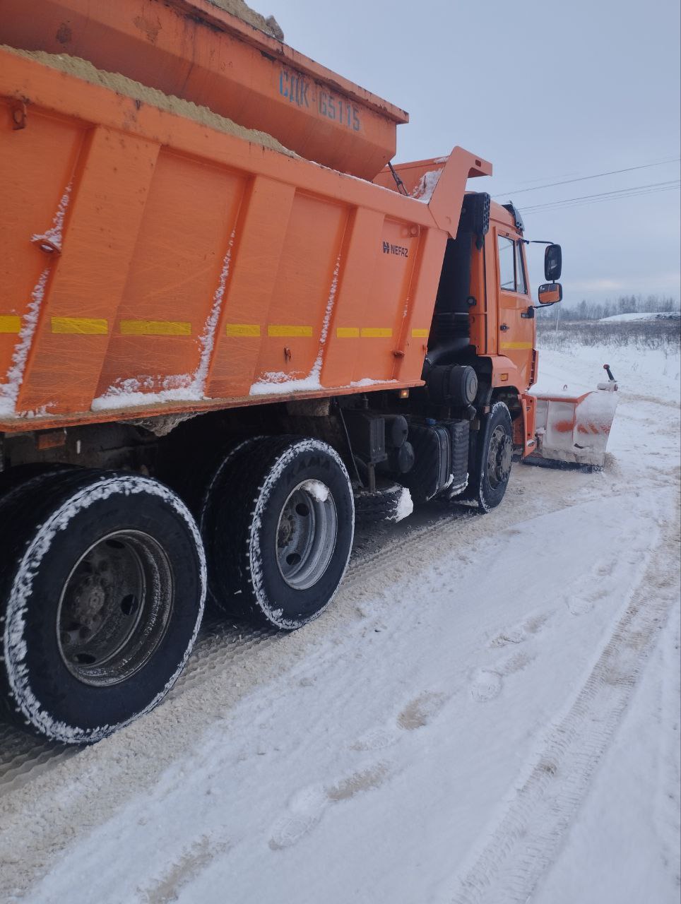 Зима не отпускает.. В связи со сложной погодной обстановкой – продолжающимся выпадением большого количества снега прошу автовладельцев района ограничить выезд на личном автотранспорте в ближайшие дни. Во избежание ДТП во... Зима не отпускает.. В связи со сложной погодной обстановкой – продолжающимся выпадением большого количества снега прошу автовладельцев района ограничить выезд на личном автотранспорте в ближайшие дни. Во избежание ДТП во...