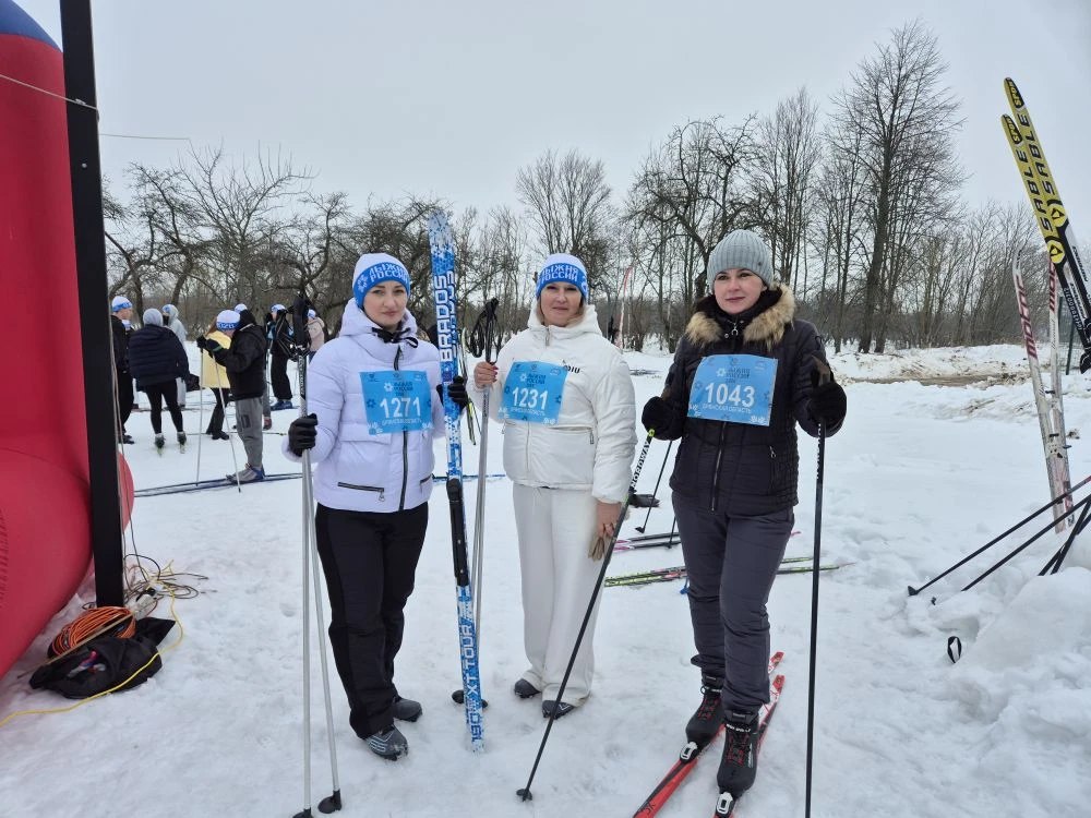 14 февраля 2026 года наша дружная команда Красногорского района с энтузиазмом присоединилась к Всероссийской массовой лыжной гонке "Лыжня России"! 14 февраля 2026 года наша дружная команда Красногорского района с энтузиазмом присоединилась к Всероссийской массовой лыжной гонке "Лыжня России"!