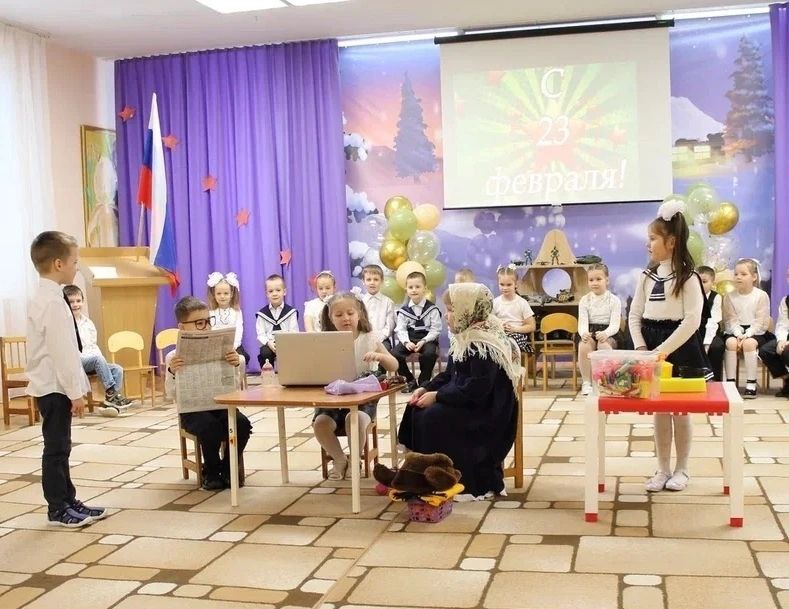 В нашем замечательном детском саду прошел яркий и трогательный утренник, посвященный Дню защитника Отечества, который собрал вместе детей, родителей и воспитателей подготовительной группы "Вишенка" В нашем замечательном детском саду прошел яркий и трогательный утренник, посвященный Дню защитника Отечества, который собрал вместе детей, родителей и воспитателей подготовительной группы "Вишенка"