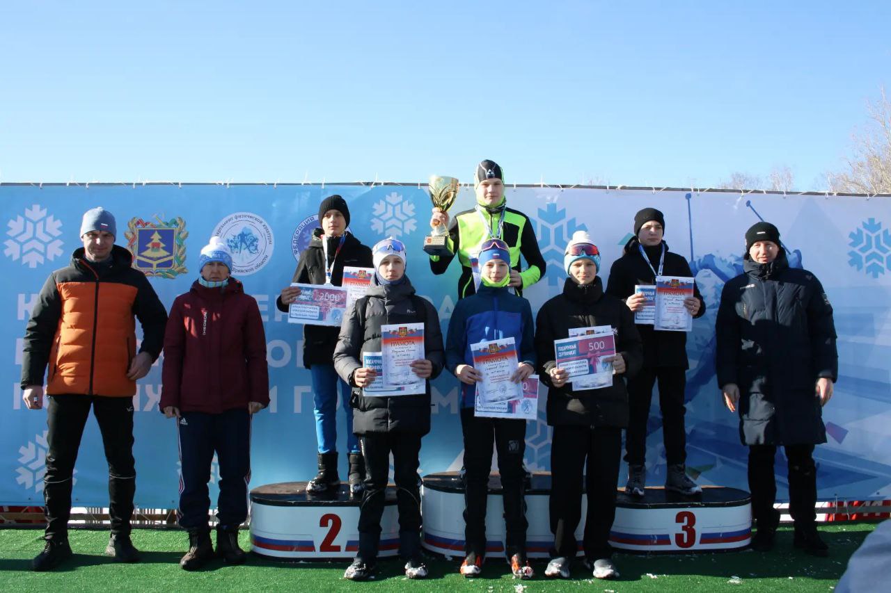 В Брянске прошли соревнования по лыжным гонкам — Кубок Губернатора Брянской области В Брянске прошли соревнования по лыжным гонкам — Кубок Губернатора Брянской области