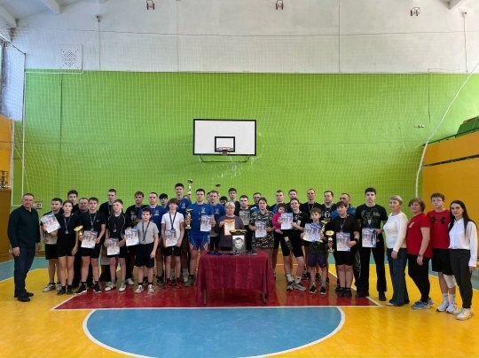 В Брянском районе соревнования по гиревому спорту посвятили памяти Сергея Петрушина В Брянском районе соревнования по гиревому спорту посвятили памяти Сергея Петрушина