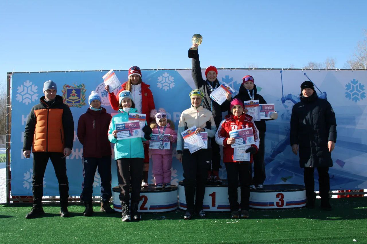В Брянске прошли соревнования по лыжным гонкам — Кубок Губернатора Брянской области В Брянске прошли соревнования по лыжным гонкам — Кубок Губернатора Брянской области