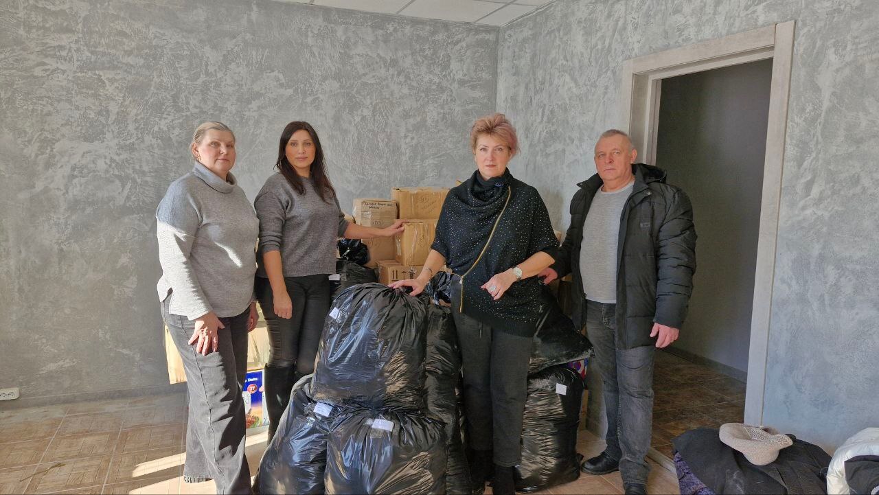 В рамках деятельности клуба «С заботой о СВОих» сотрудники центра занятости населения города Сельцо объединились с городским Советом Ветеранов Войны, Труда, Вооруженных сил и Правоохранительных органов для сбора и упаковки...