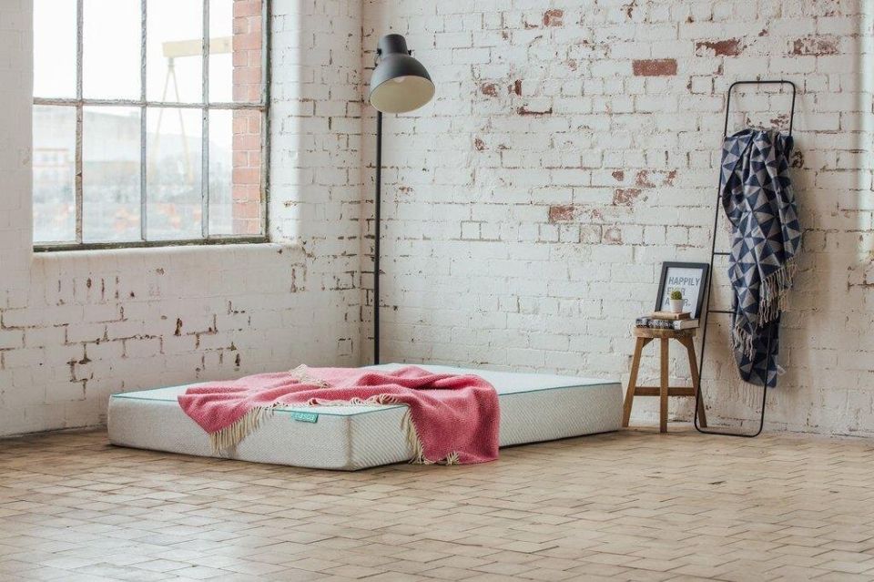 ������ ����� ������������ ��������� ���� � ����� ����