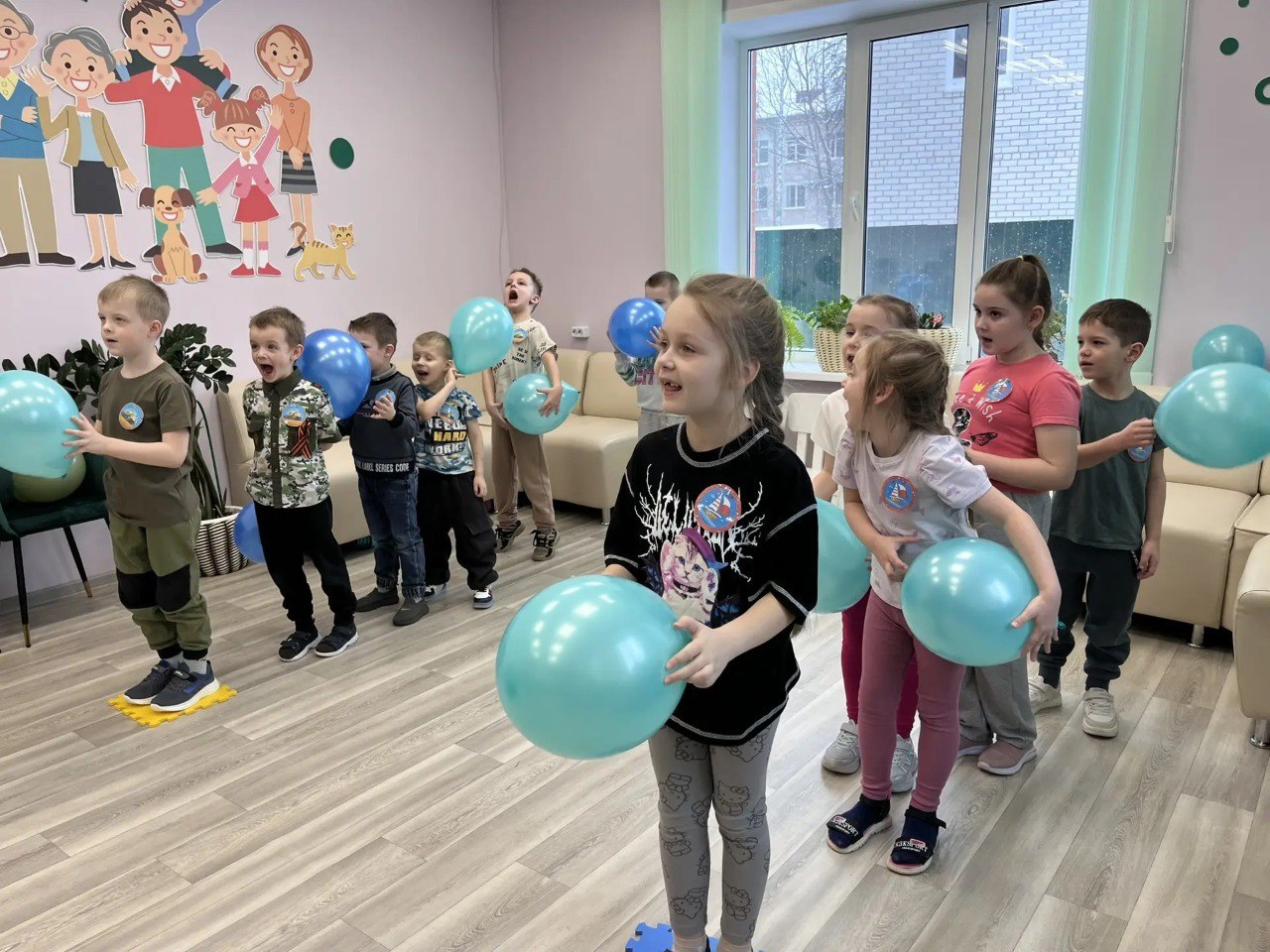 Веселый праздник ко Дню защитника Отечества в отделении Семейный МФЦ Веселый праздник ко Дню защитника Отечества в отделении Семейный МФЦ