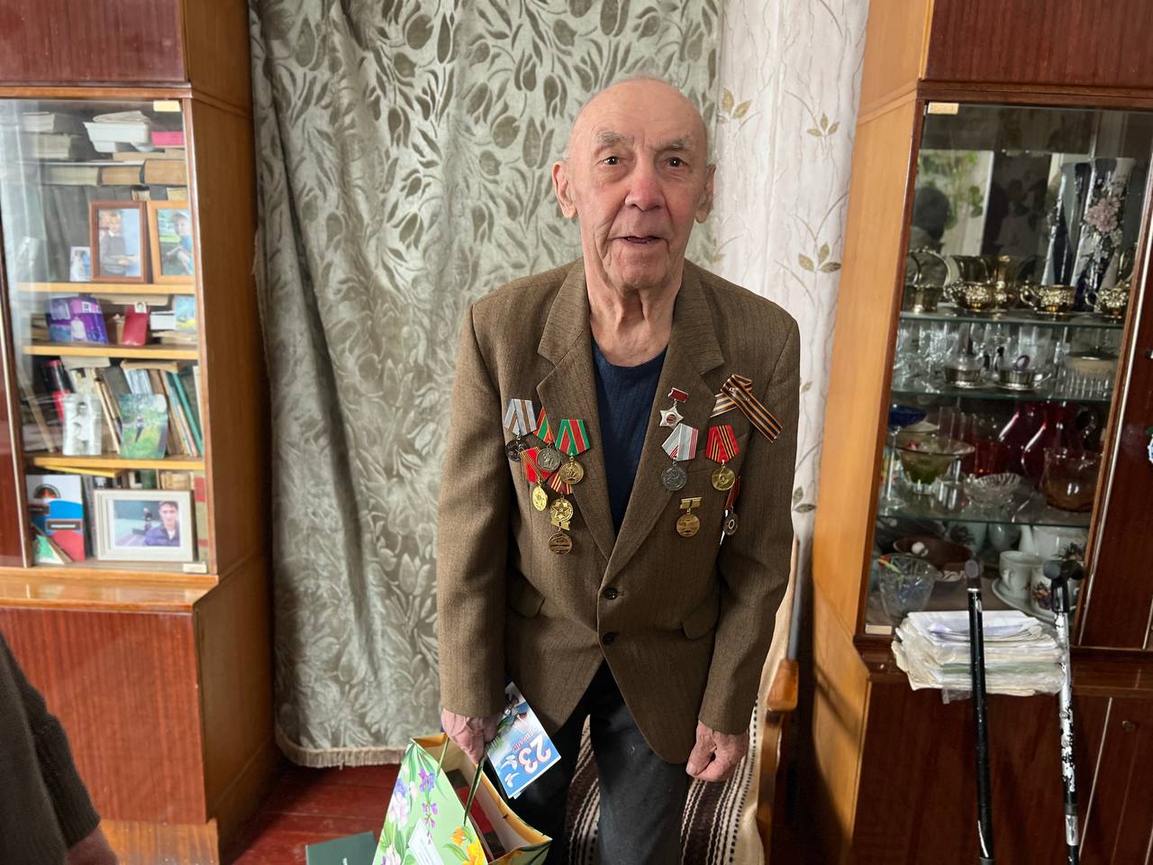 Александр Исаев: Дорогой Петр Кириллович- с Днем Защитников Отечества Александр Исаев: Дорогой Петр Кириллович- с Днем Защитников Отечества