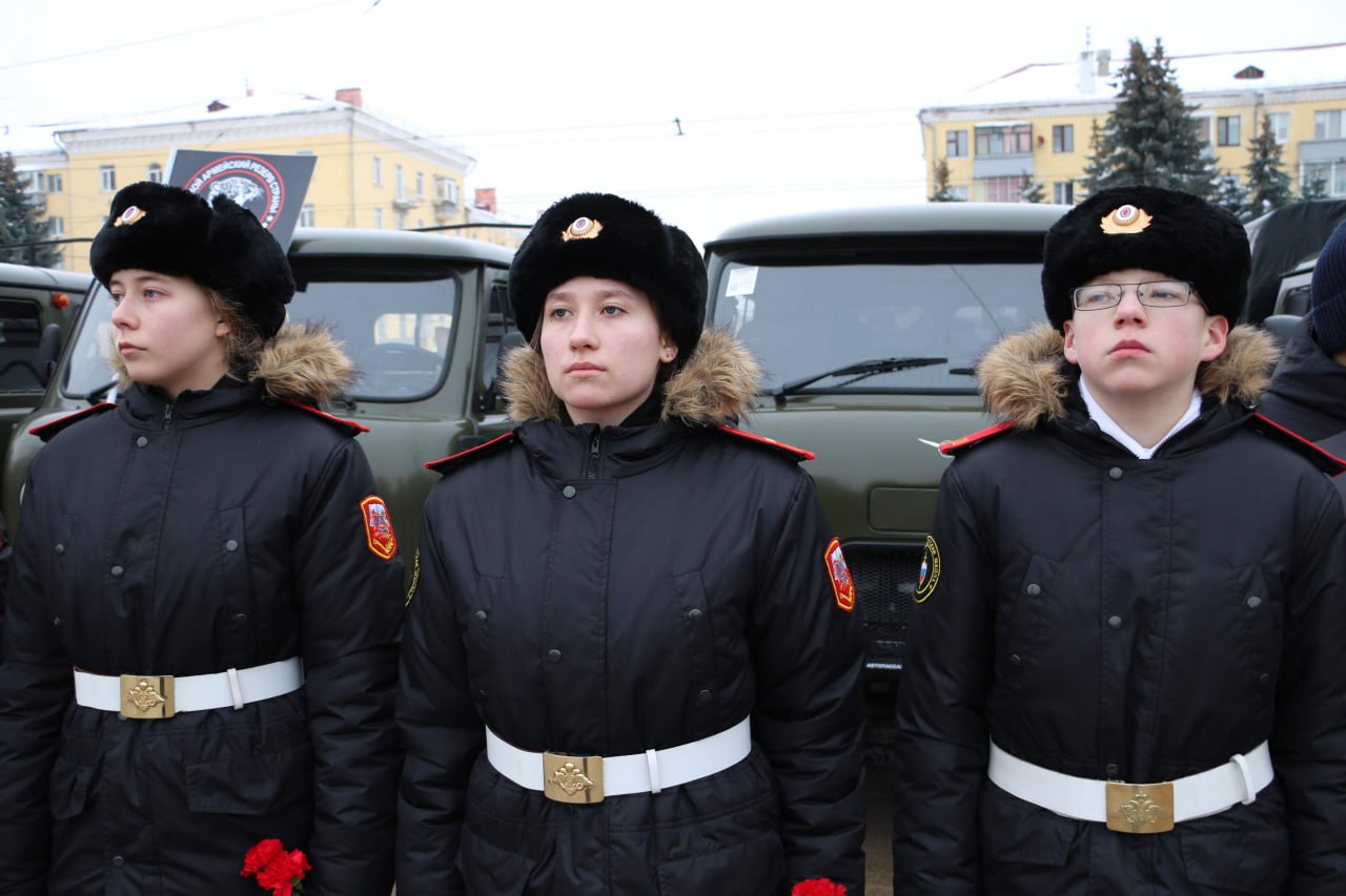 Вечная слава Героям: депутаты областной Думы почтили память павших защитников Отечества! Вечная слава Героям: депутаты областной Думы почтили память павших защитников Отечества!