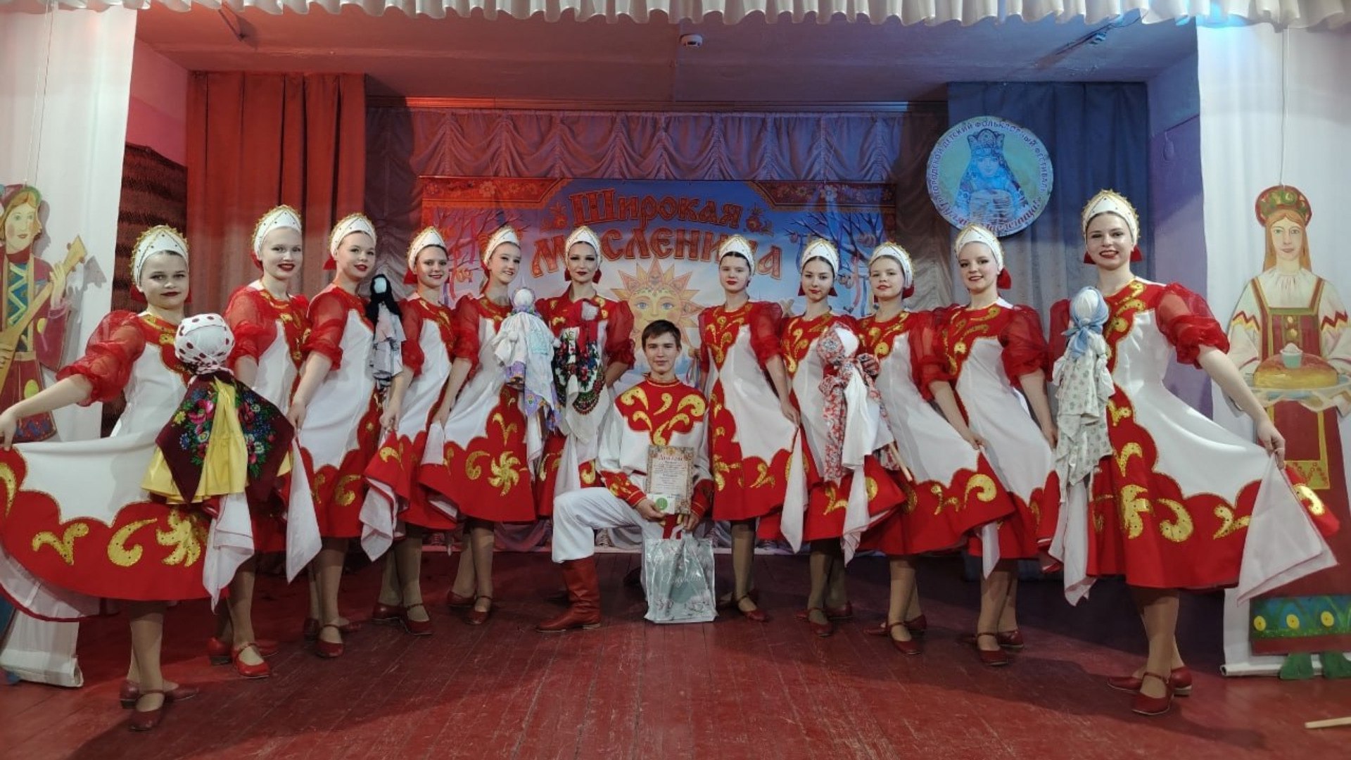 В Брянске с размахом отгремел XIII детский фестиваль "Гуляй, Масленица!"