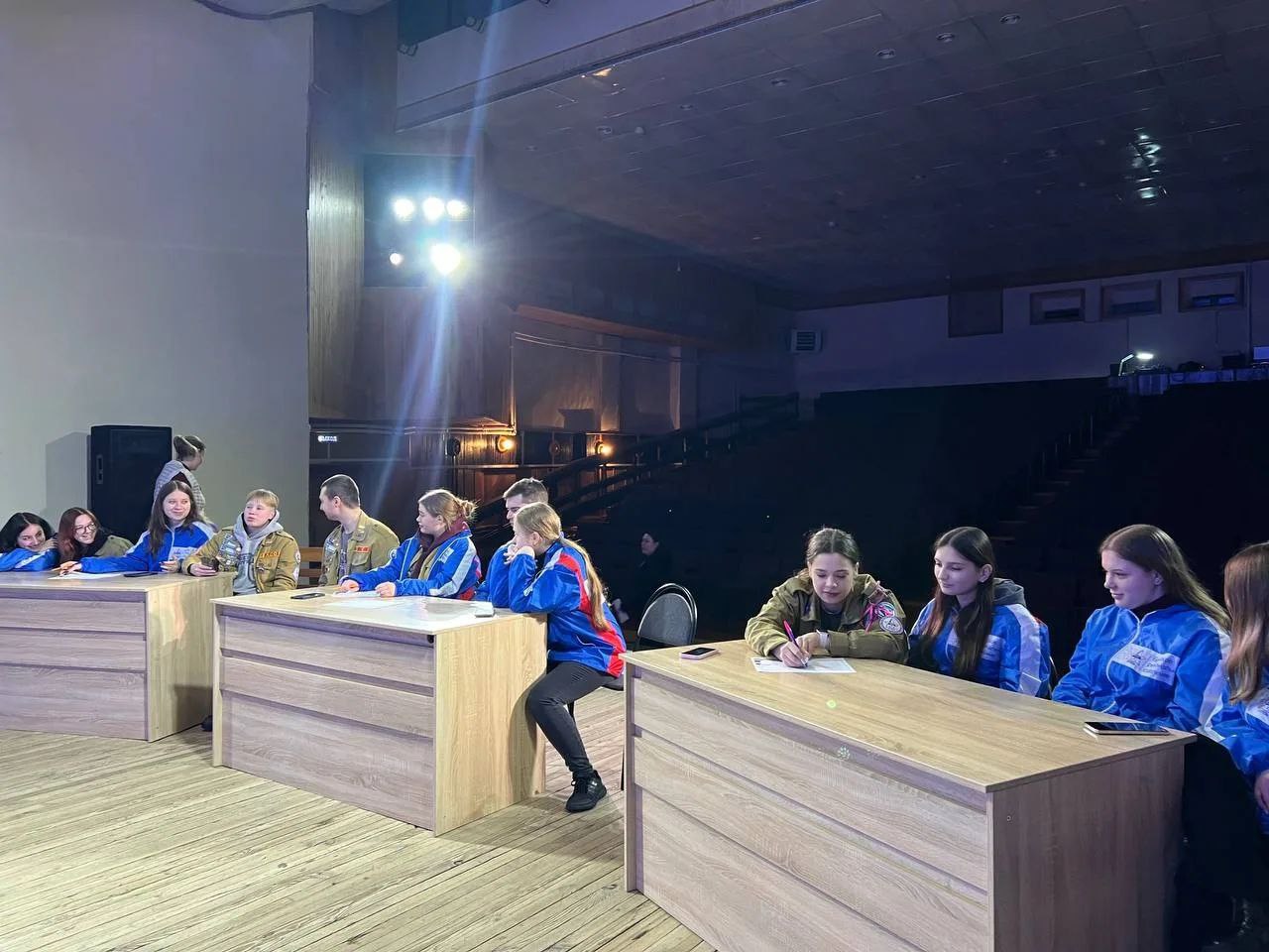 Сергей Лавокин: В наш район с трехдневным визитом прибыл снежный десант Сергей Лавокин: В наш район с трехдневным визитом прибыл снежный десант