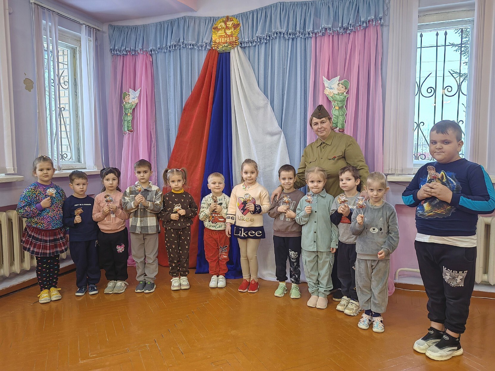 Смелость, ловкость и дружба: как отметили 23 февраля в отделении дневного пребывания и реабилитации