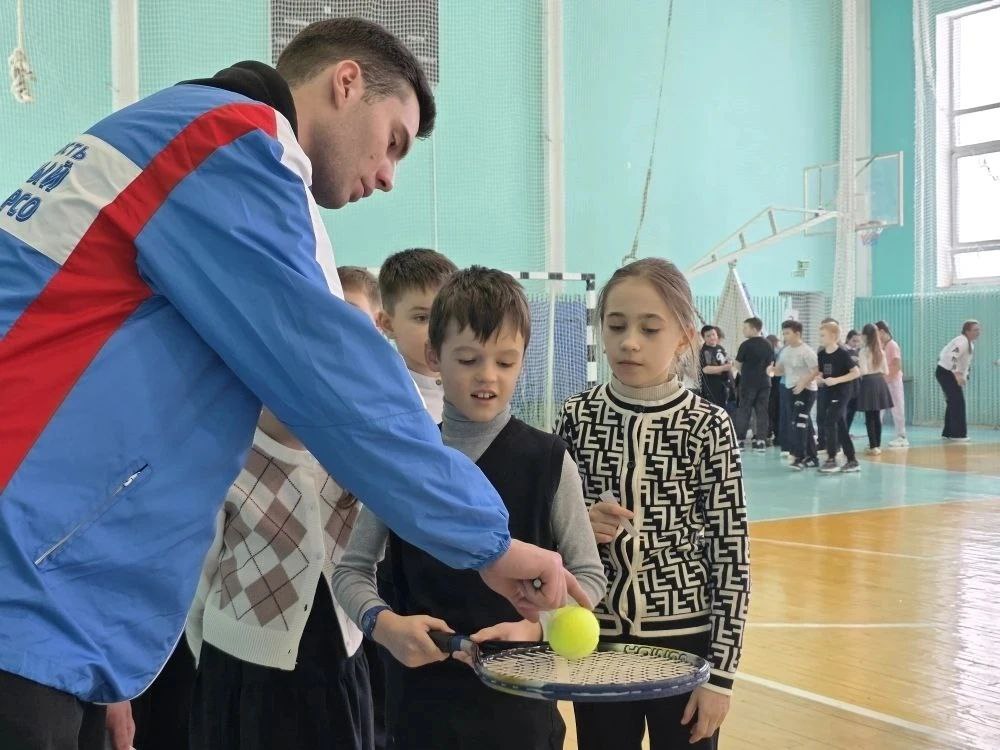 Сергей Лавокин: В наш район с трехдневным визитом прибыл снежный десант Сергей Лавокин: В наш район с трехдневным визитом прибыл снежный десант