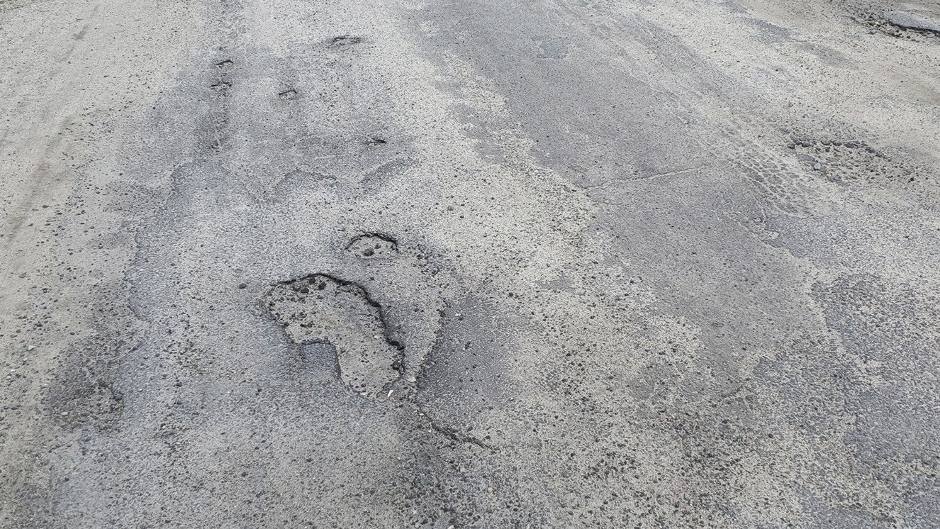 Суд обязал администрацию привести пять дорог в Жирятинском районе в нормативное состояние