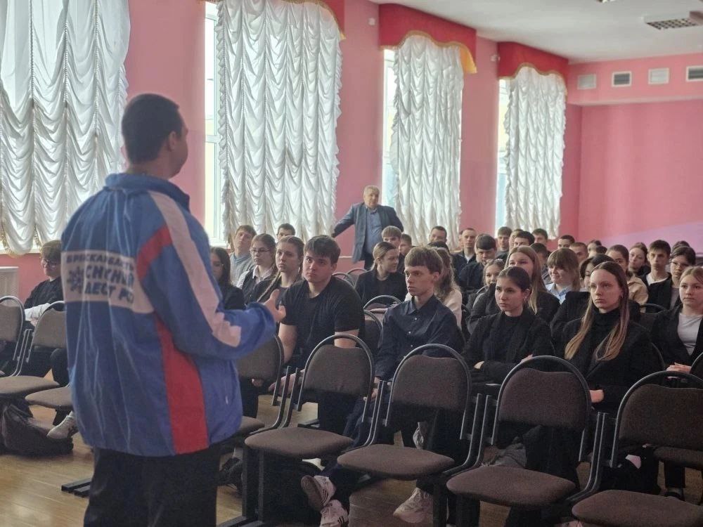 Сергей Лавокин: В наш район с трехдневным визитом прибыл снежный десант Сергей Лавокин: В наш район с трехдневным визитом прибыл снежный десант