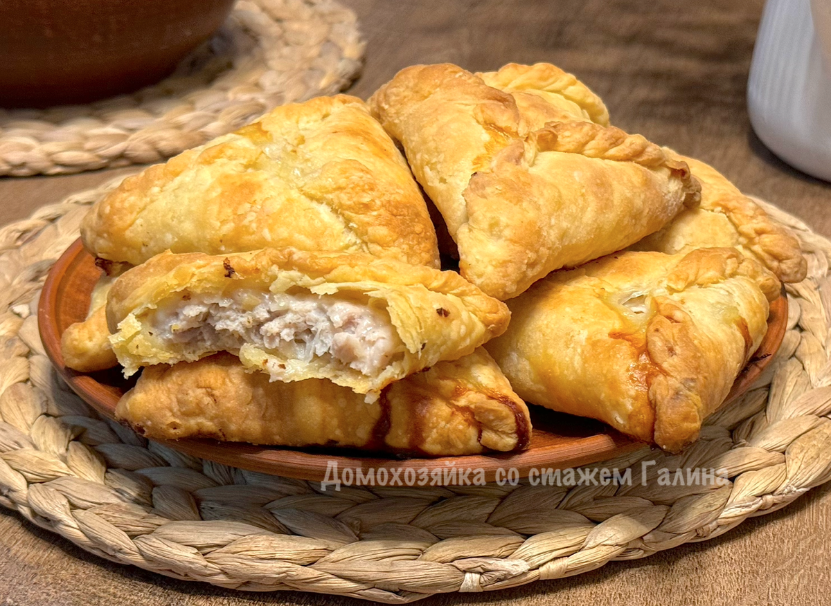 Как приготовить идеальное тесто для пирожков и сэкономить время на выпечке