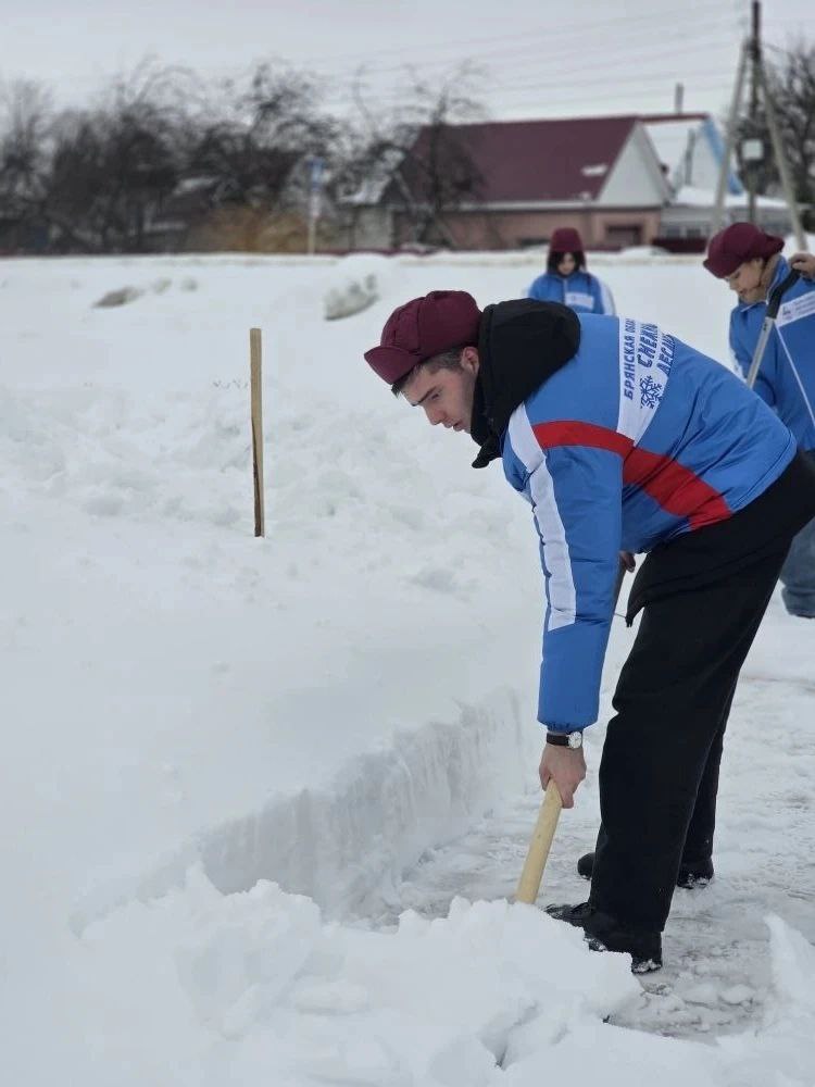 Сергей Лавокин: В наш район с трехдневным визитом прибыл снежный десант Сергей Лавокин: В наш район с трехдневным визитом прибыл снежный десант