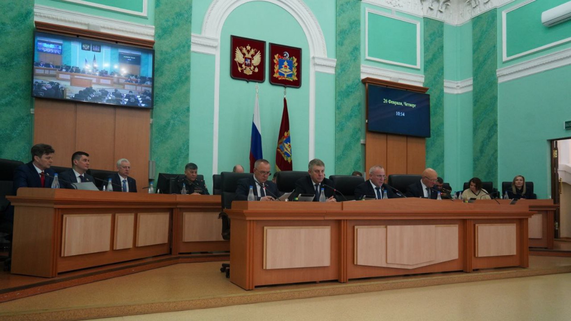 Брянским парам будут платить 300 тыс