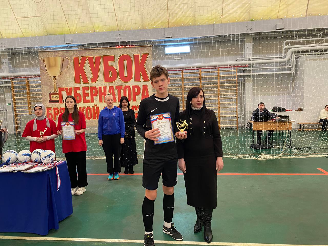 В городе Стародуб прошел турнир по футболу на Кубок Губернатора Брянской области В городе Стародуб прошел турнир по футболу на Кубок Губернатора Брянской области