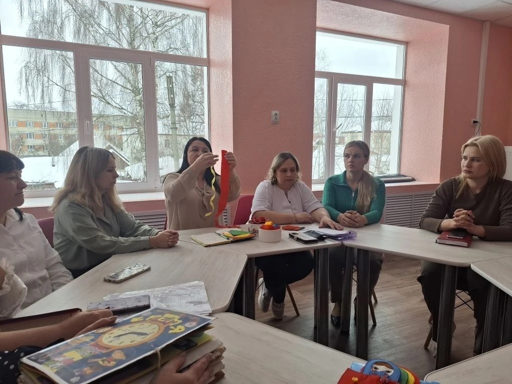 26 февраля 2026г. в Прогимназии №1 в рамках плана работы по преемственности между детским садом и начальной школой МОП состоялся круглый стол на тему : «Развитие предпосылок учебной деятельности у старших дошкольников — пути... 26 февраля 2026г. в Прогимназии №1 в рамках плана работы по преемственности между детским садом и начальной школой МОП состоялся круглый стол на тему : «Развитие предпосылок учебной деятельности у старших дошкольников — пути...