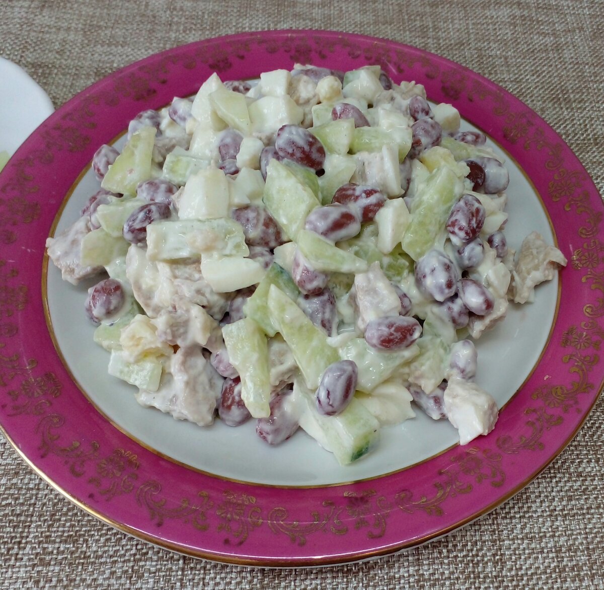 Вкусный и легкий салат, который порадует вас