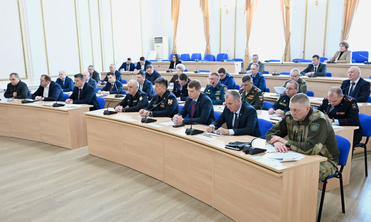 Накануне состоялось очередное заседание антитеррористической комиссии Брянской области Накануне состоялось очередное заседание антитеррористической комиссии Брянской области