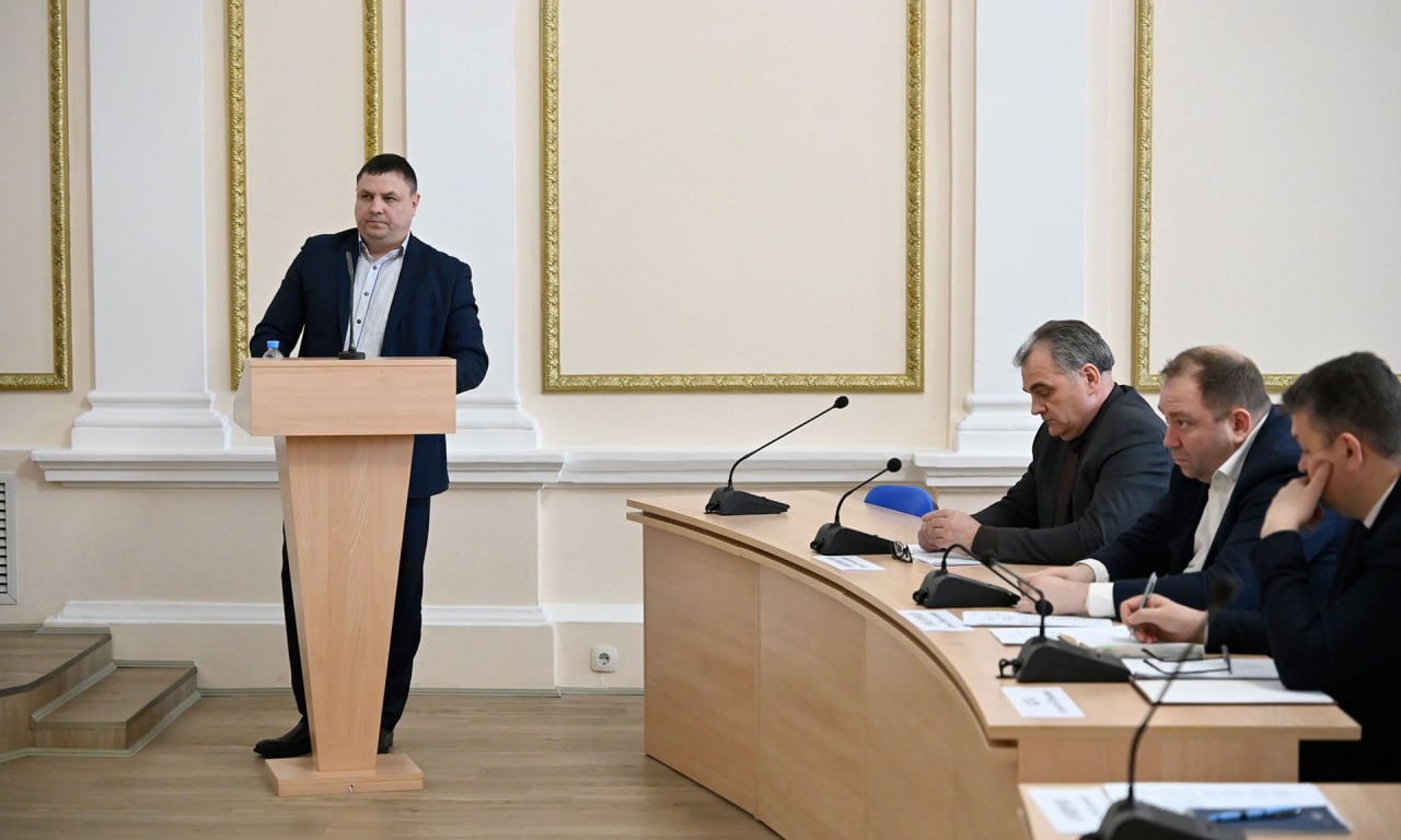 Накануне состоялось очередное заседание антитеррористической комиссии Брянской области Накануне состоялось очередное заседание антитеррористической комиссии Брянской области