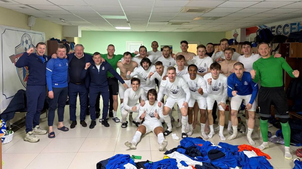 �������� "������" ������ ����� � ���������� ������ ���� "�" � ������