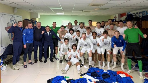 �������� "������" ������ ����� � ���������� ������ ���� "�" � ������