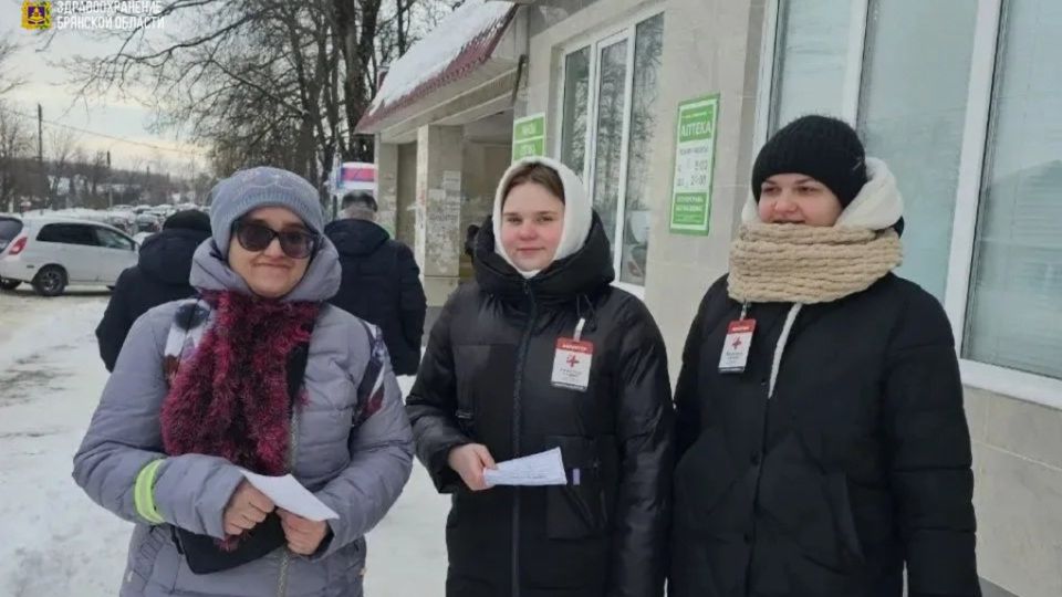 Будущие медики Новозыбкова провели акцию в защиту репродуктивного здоровья