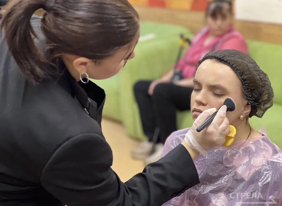 В преддверии Международного женского дня в Брянской городской общественной организации родителей детей-инвалидов, по инициативе комитета по делам молодежи,семьи, материнства и детства горадминистрации,состоялось праздничное... В преддверии Международного женского дня в Брянской городской общественной организации родителей детей-инвалидов, по инициативе комитета по делам молодежи,семьи, материнства и детства горадминистрации,состоялось праздничное...