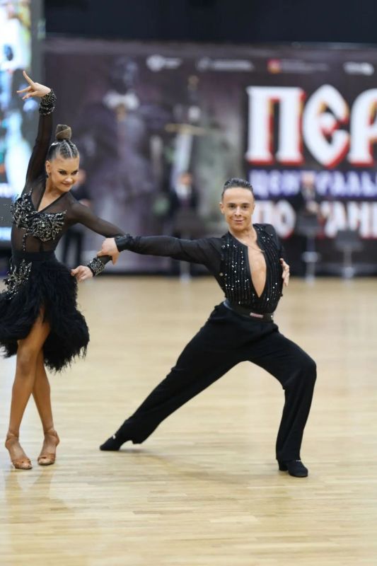 Брянские танцоры едут на чемпионат России