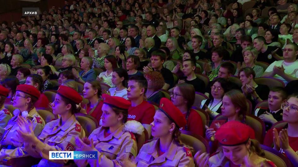 Брянск начинает отмечать Международный женский день заранее