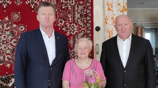 � ���������� �������������� �������� ���, 8 �����, � ����������� ������ ���������� ��������� ����������������� ����������