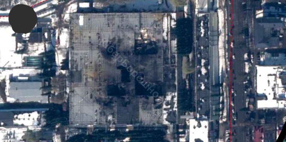 Последствия вчерашнего удара британскими ракетами Storm Shadow по заводу в Брянской области